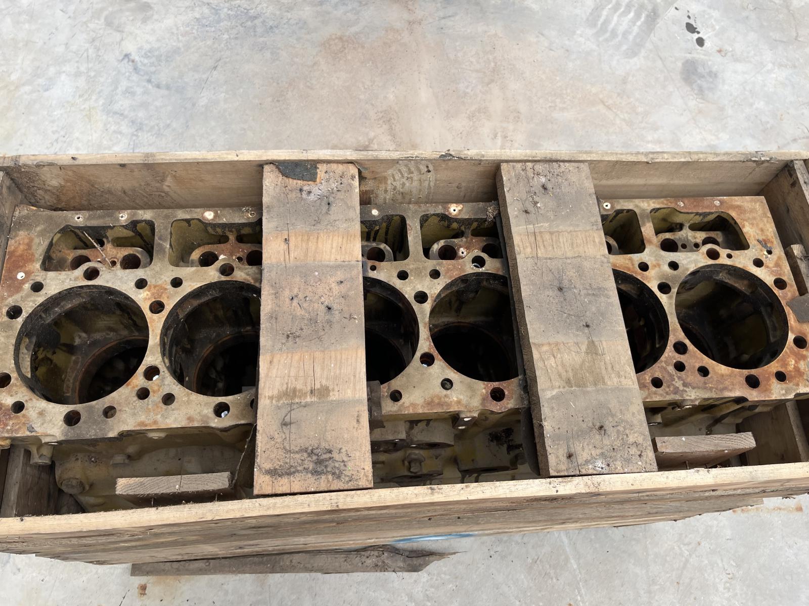 ./imagenes/INVOICE/2019/18218/MONOBLOCK CATERPILLAR (5).JPG